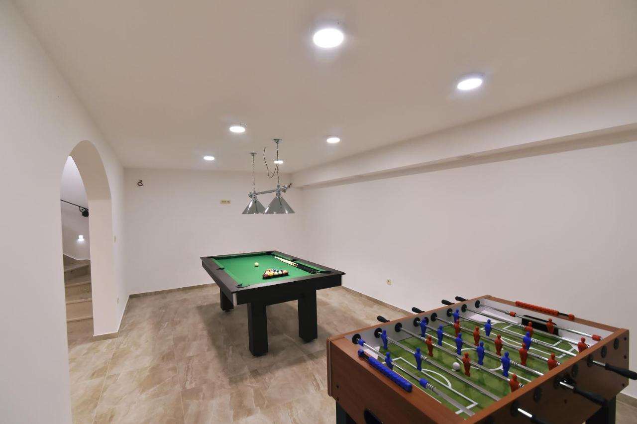 Villa Muskatel -With Heated Pool Brzac Luaran gambar