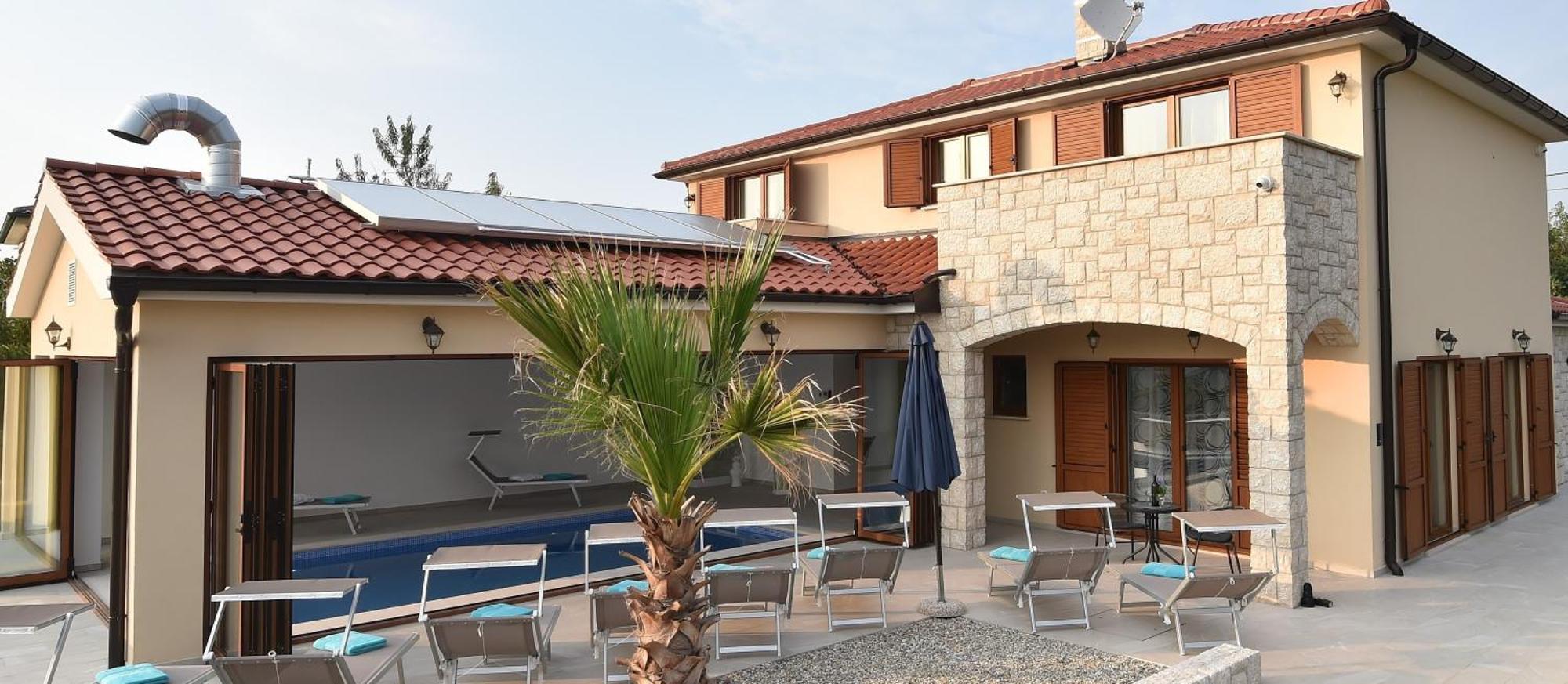 Villa Muskatel -With Heated Pool Brzac Luaran gambar