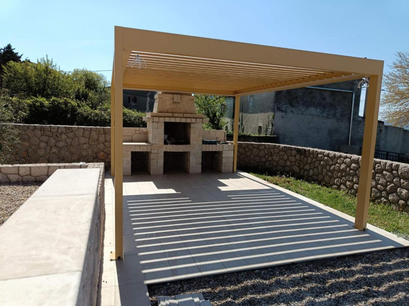 Villa Muskatel -With Heated Pool Brzac Luaran gambar